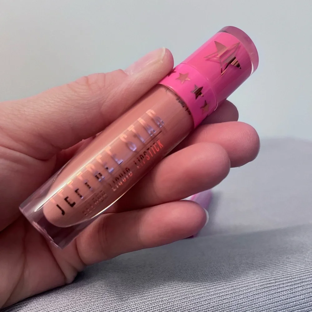 Velour Liquid Lipstick|NEW| Skin tight - Jeffree Star